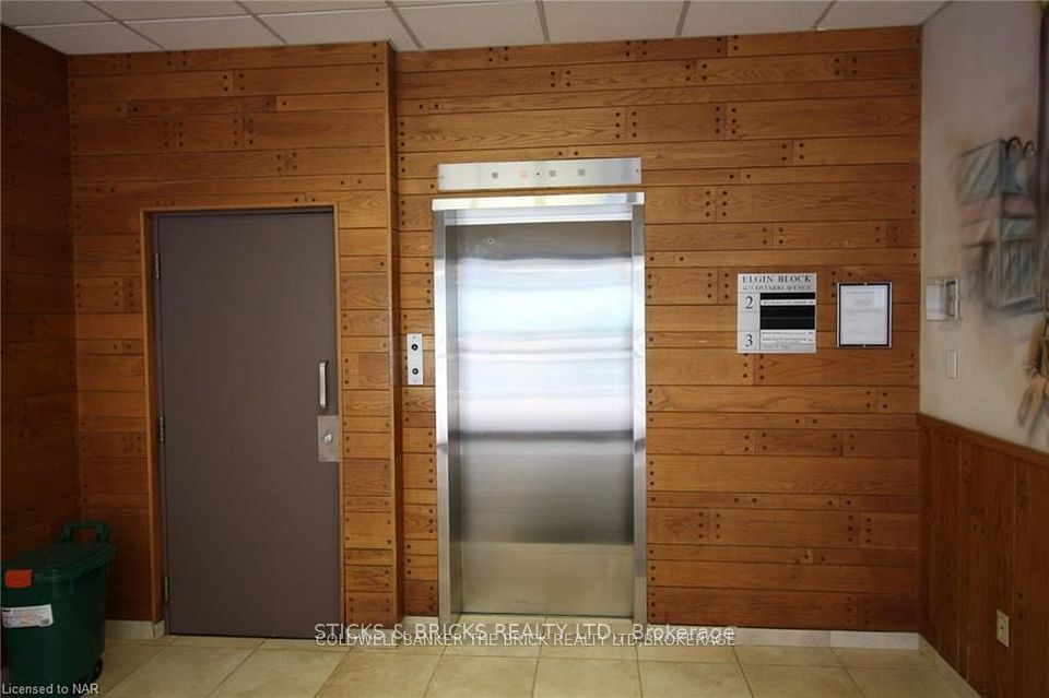 4673 Ontario Avenue 203, Niagara Falls, ON L2E 3R1