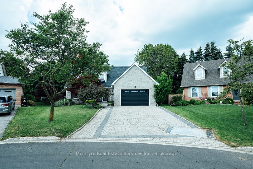 Detached at 28 McGibbon Court, Kitchener, ON N2A 3P2, Kitchener
