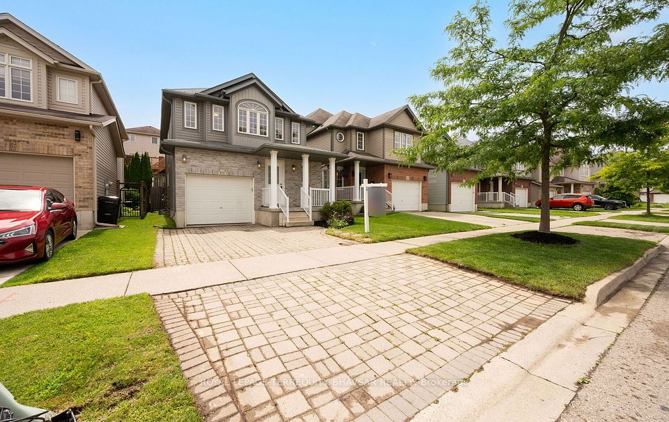 Detached at 111 Parkvale Drive, Kitchener, ON N2R 1Z6, Kitchener