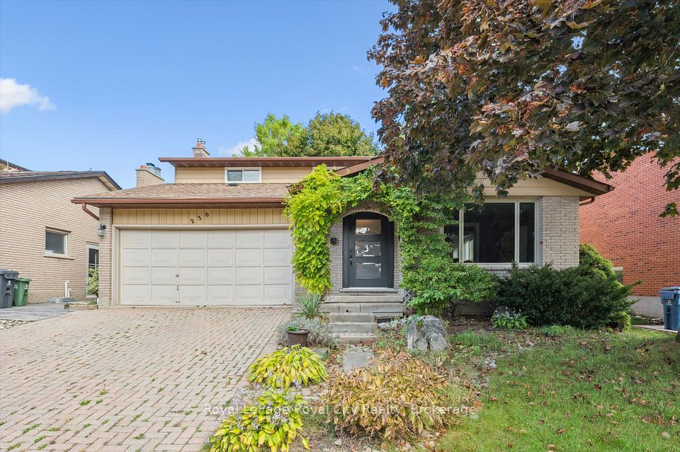 Detached at 236 Ironwood Road, Guelph, ON N1G 3G1, Guelph