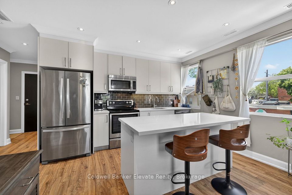 Common Element Condo at 2 King Street W 205, Hamilton, ON L9H 6Z1, Hamilton