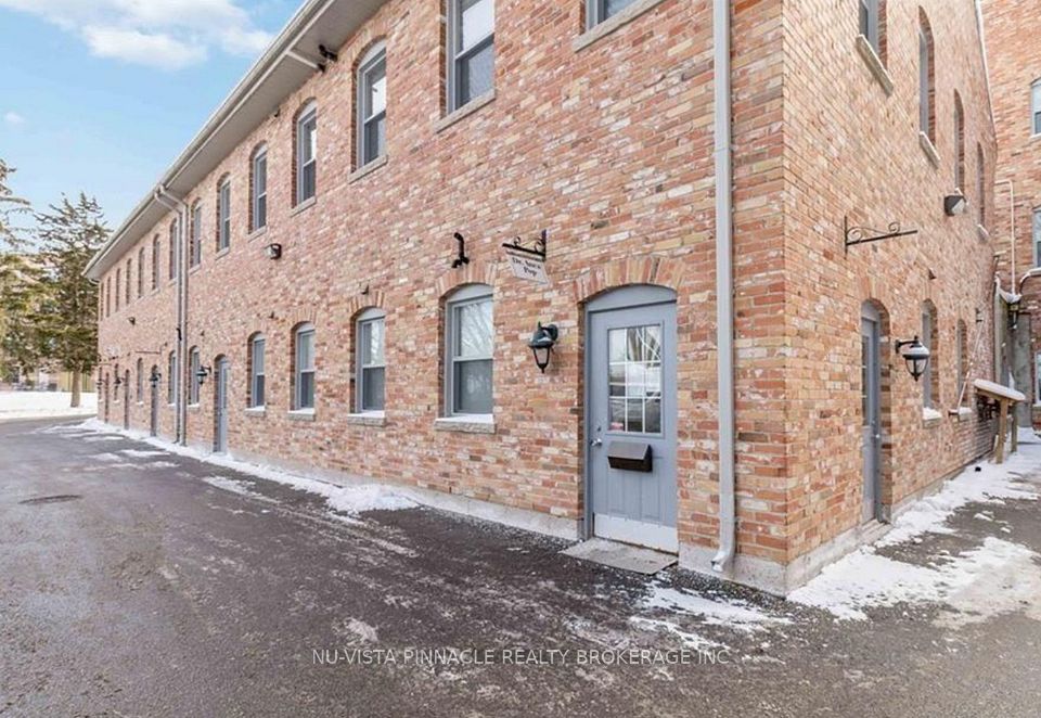 307 Commissioners Road W 2, London South, ON N6J 1Y4