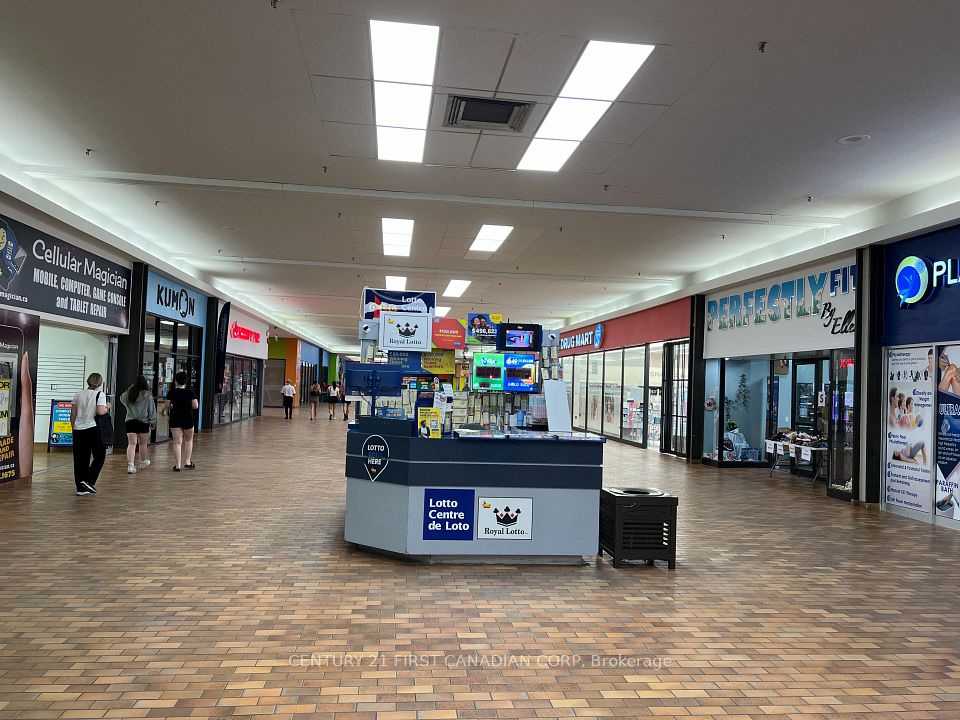 1225 Wonderland Road N K3, London North, ON N6G 2V9