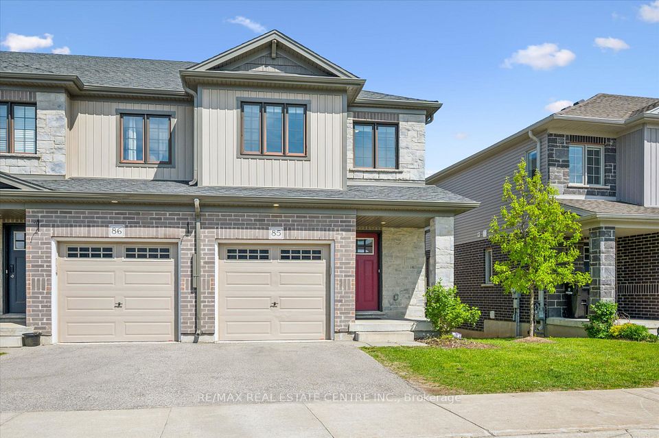 Att/Row/Townhouse at 135 Hardcastle Drive 85, Cambridge, ON N1S 0B6, Cambridge