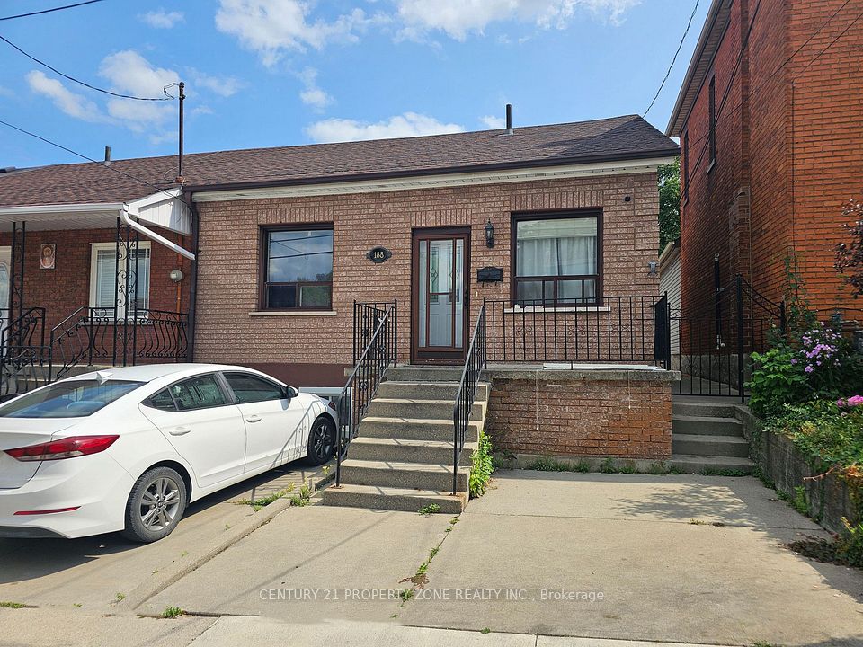 Att/Row/Townhouse at 188 Hess Street N, Hamilton, ON L8R 2T4, Hamilton