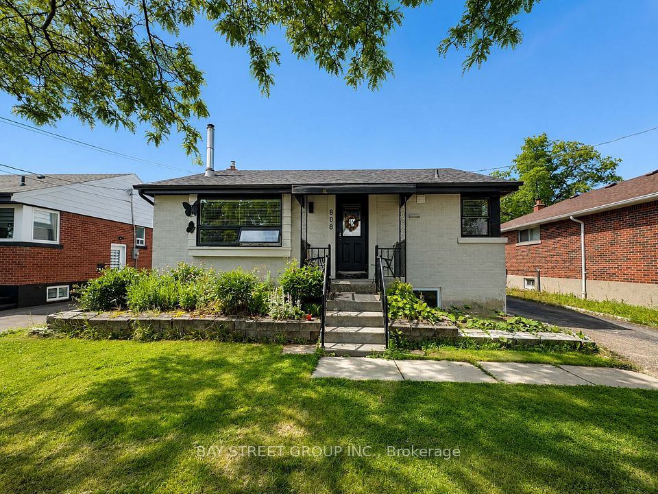 Duplex at 808 Tenth Avenue Bsmt, Hamilton, ON L8T 2G6, Hamilton