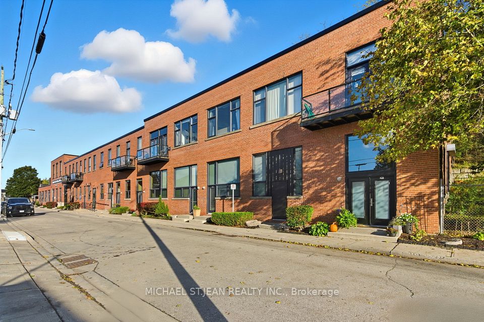 Condo Apartment at 85 Spruce Street N 203, Cambridge, ON N1R 4K4, Cambridge