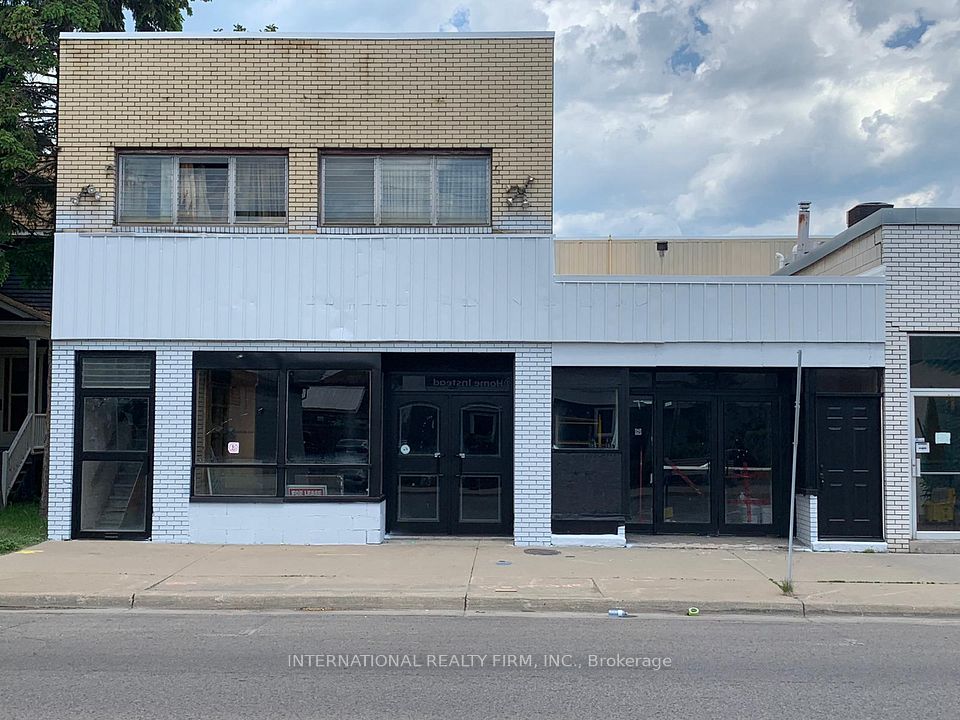 330 Wellington Street, Sarnia, ON N7T 1H5