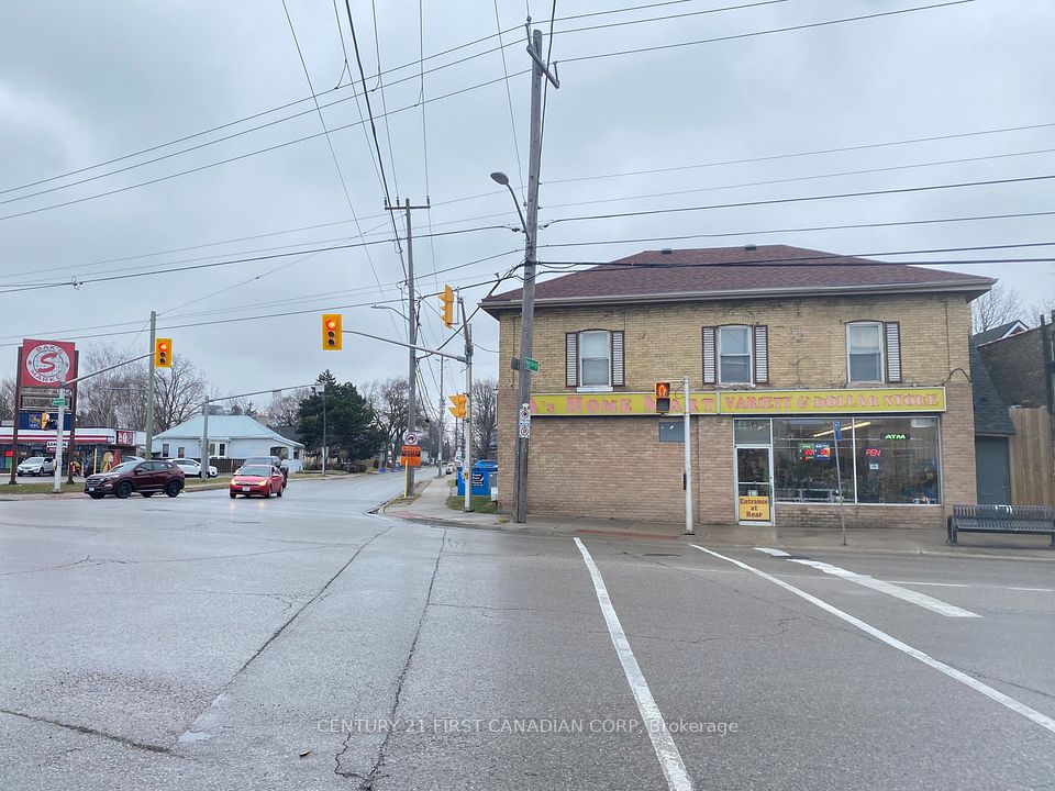 414 Hamilton Road E, London East, ON N5Z 1R9