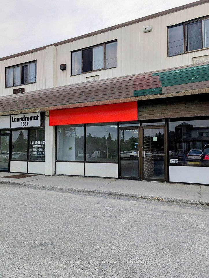 1837 Lansdowne Street W 9A, Peterborough, ON K9K 1R4
