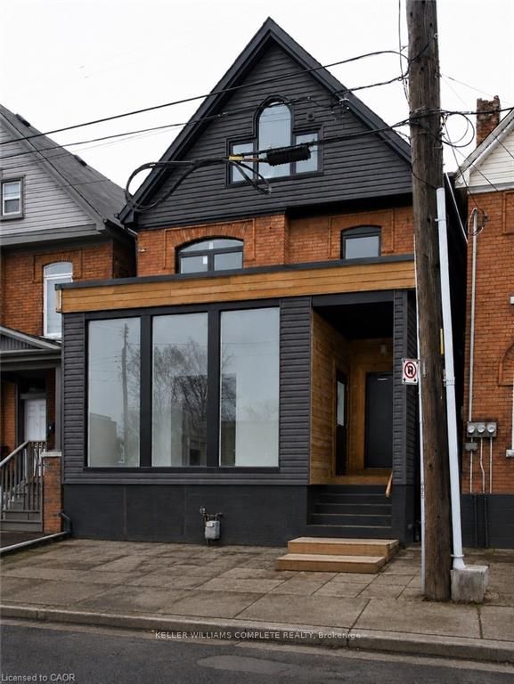 76 S Wentworth Street S, Hamilton, ON L8N 2Y9