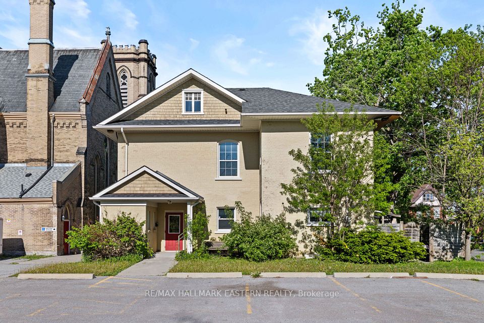 439 Rubidge Street, Peterborough, ON K9H 4E4