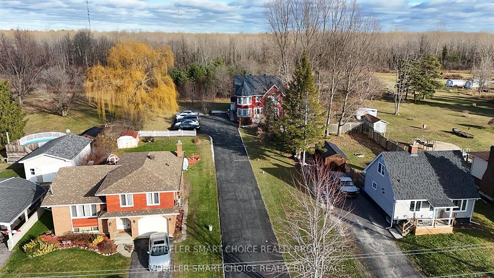 2135 Pitt Street, Cornwall, ON K6K 1A1