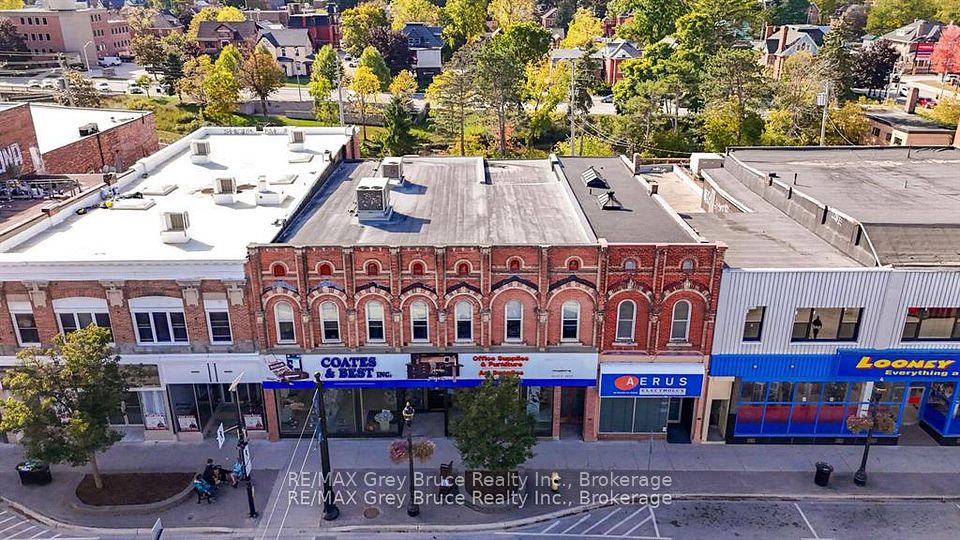 958 2nd Avenue E, Owen Sound, ON N4K 2H6