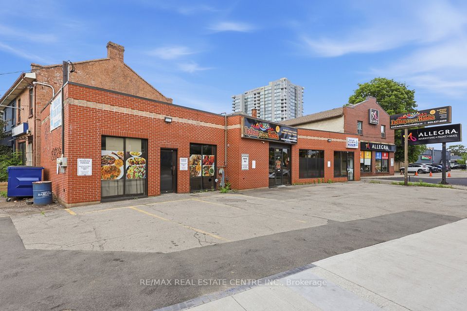 239 York Boulevard, Hamilton, ON L8R 1Y7