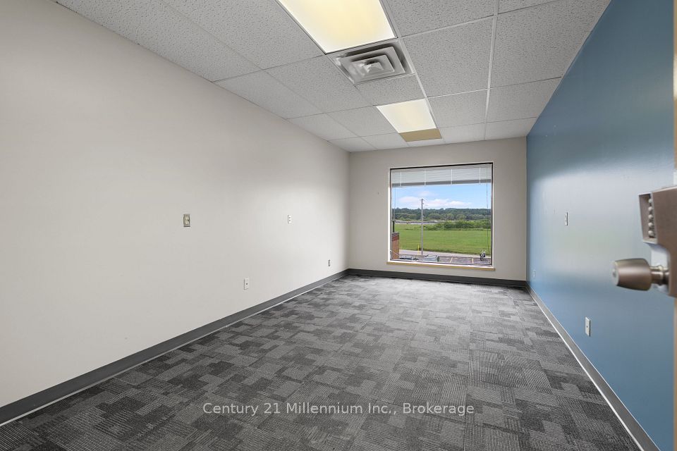 1717 2nd Avenue E 201, Owen Sound, ON N4K 1Y9