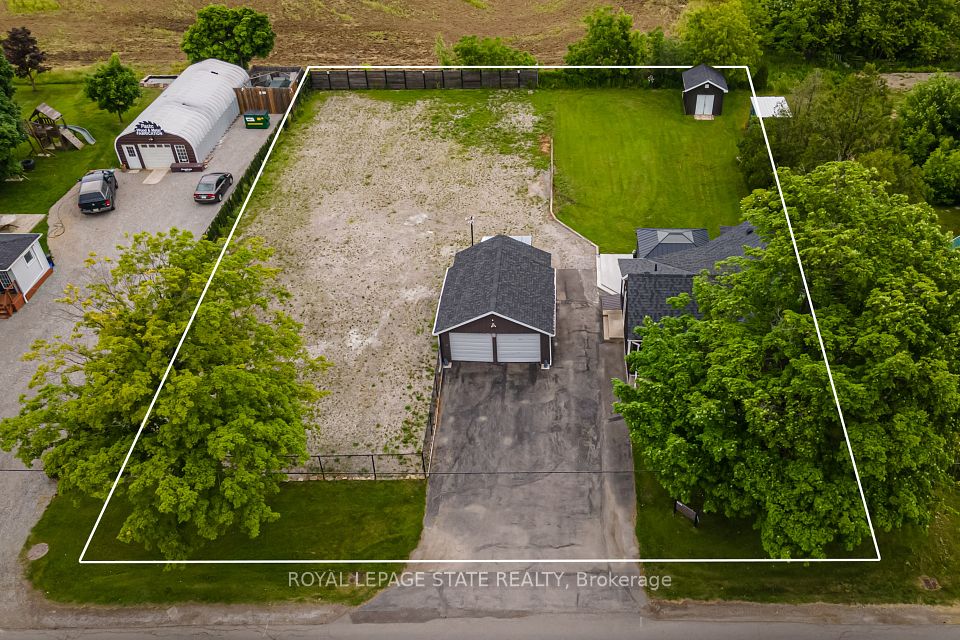 9056 Airport Road, Hamilton, ON L0R 1W0