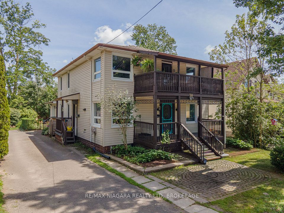 30 Shotwell Street, Welland, ON L3C 1N8