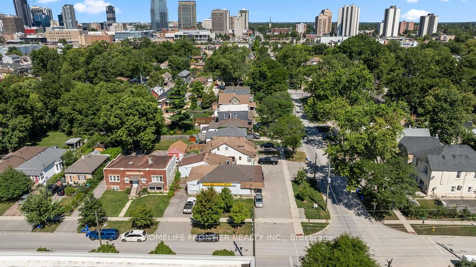 131 Waterloo Street, London East, ON N6B 2M7