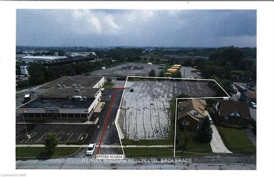 v/l portage Road, Niagara Falls, ON L2E 6A4