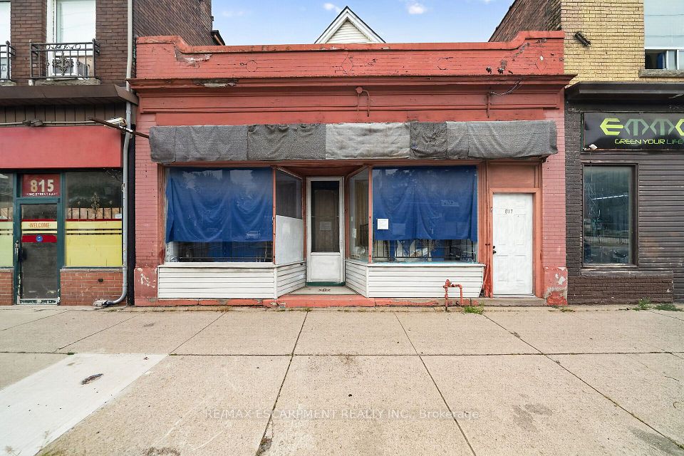 817 King Street E, Hamilton, ON L8M 1B1