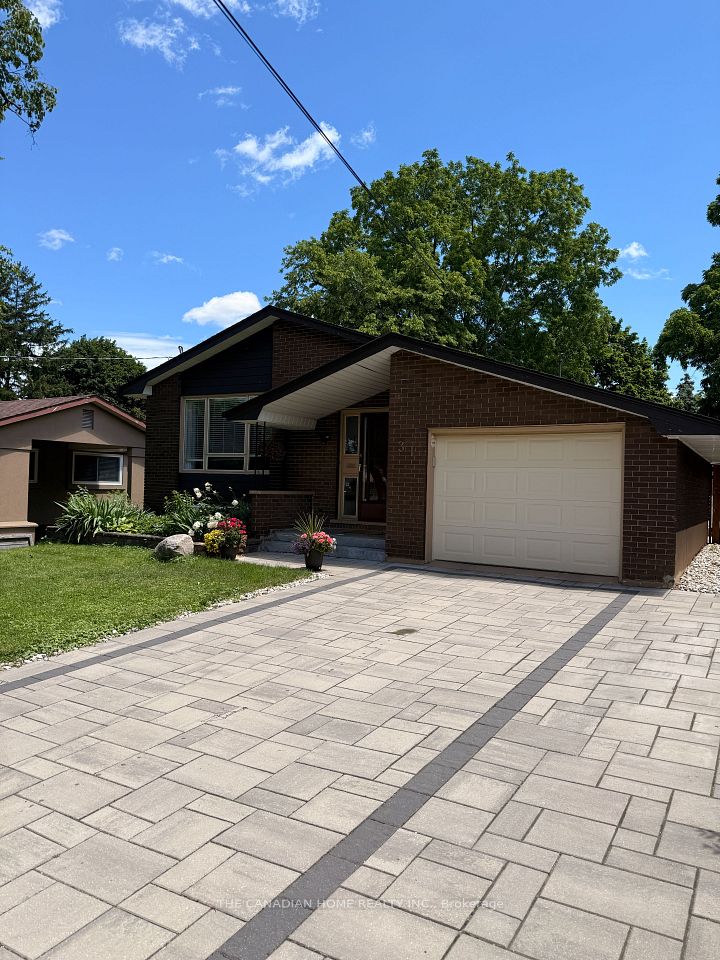Detached at 31 Brenlyn Court UPPER, Hamilton, ON L9C 4N8, Hamilton