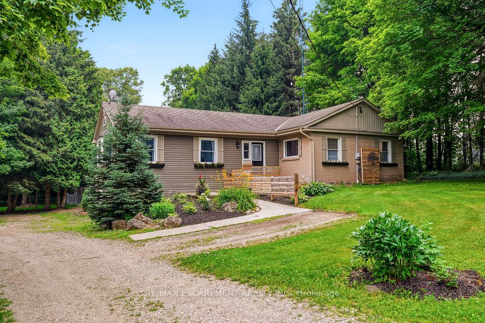 Detached at 318 10th Concession Road E N/A, Hamilton, ON L8B 1H6, Hamilton