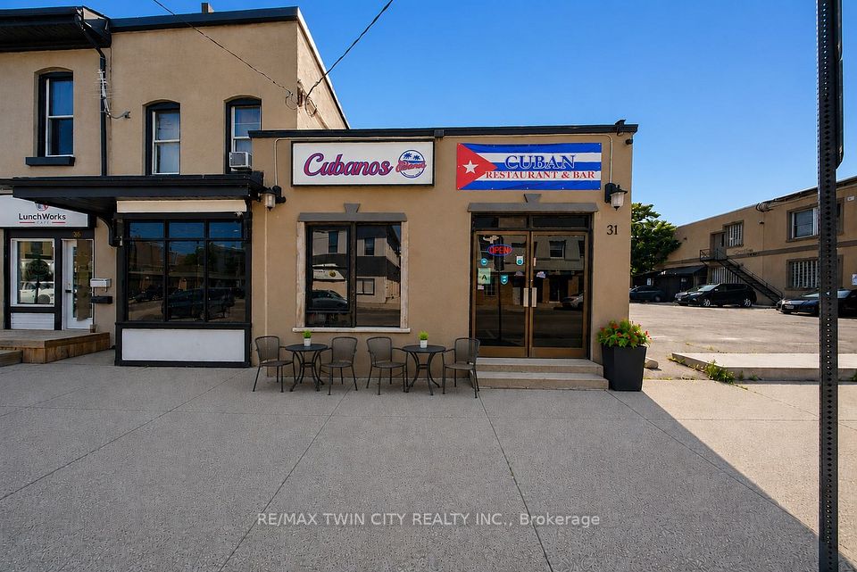 31 King Street, Brantford, ON N3T 3C4