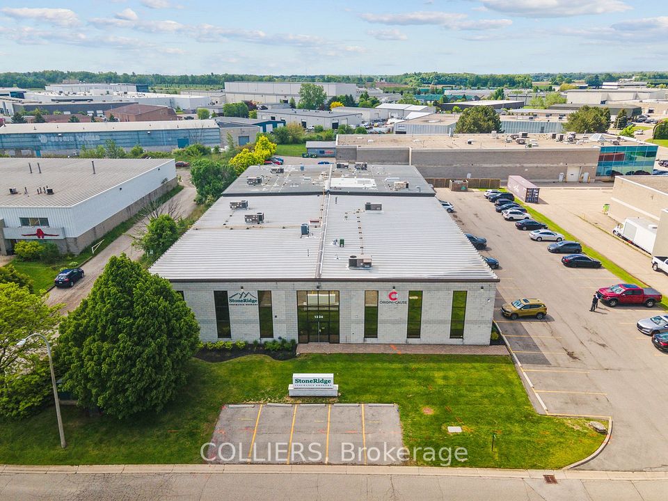 1336 Sandhill Drive, Hamilton, ON L9G 4V5