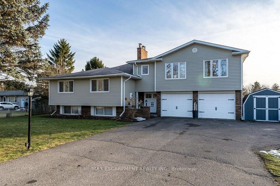 Rural Residential at 9793 Dickenson Road W, Hamilton, ON L0R 1W0, Hamilton