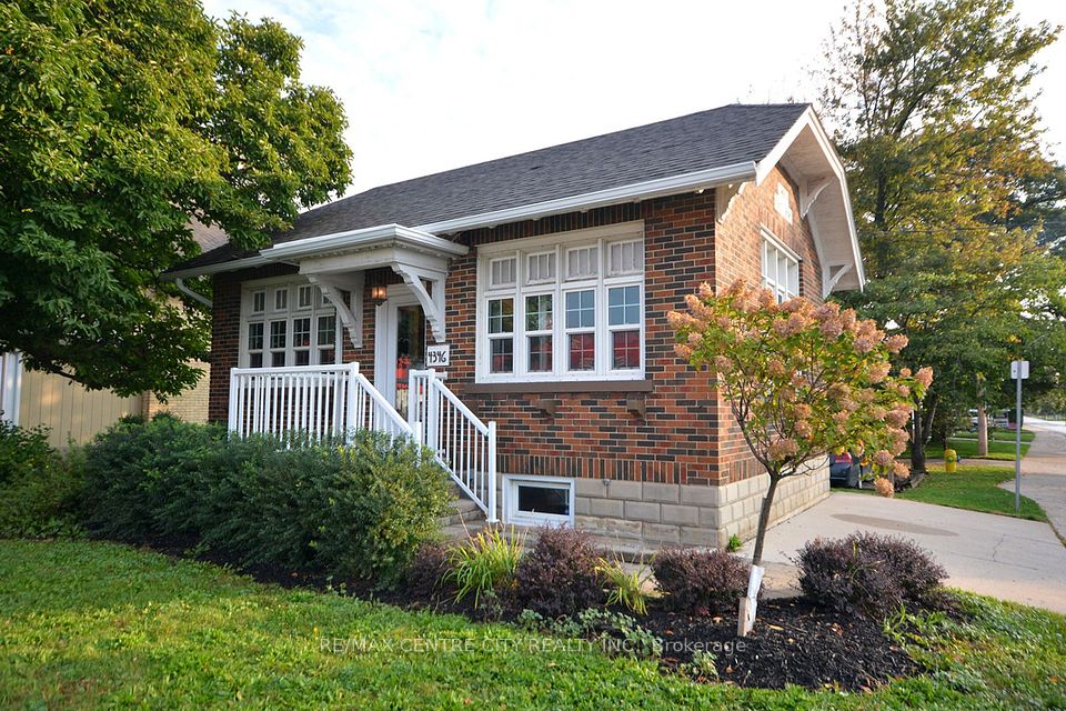 4346 Colonel Talbot Road, London South, ON N6V 1P9