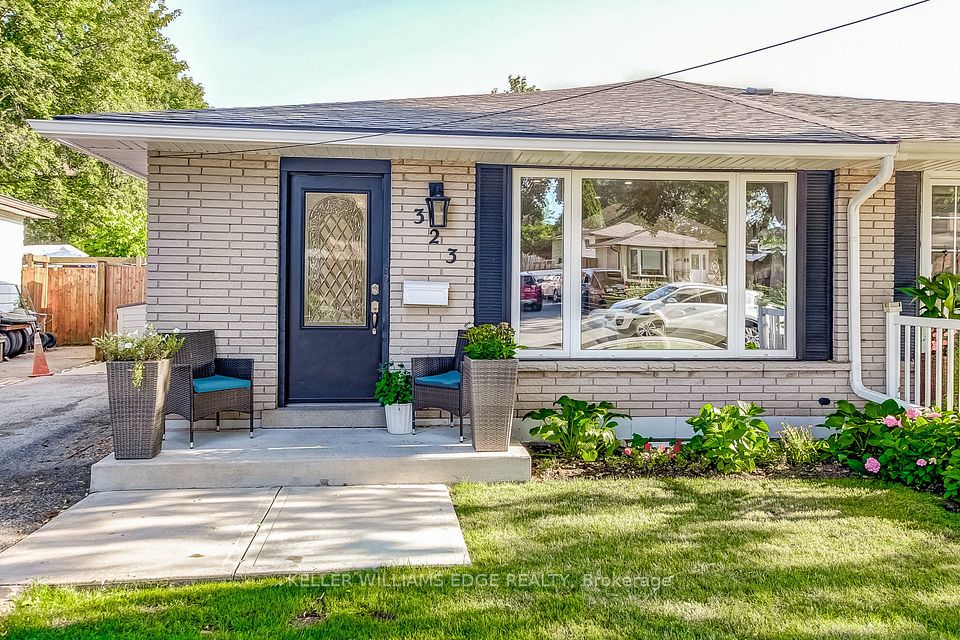 Semi-Detached at 323 Cranbrook Drive, Hamilton, ON L9C 4T4, Hamilton