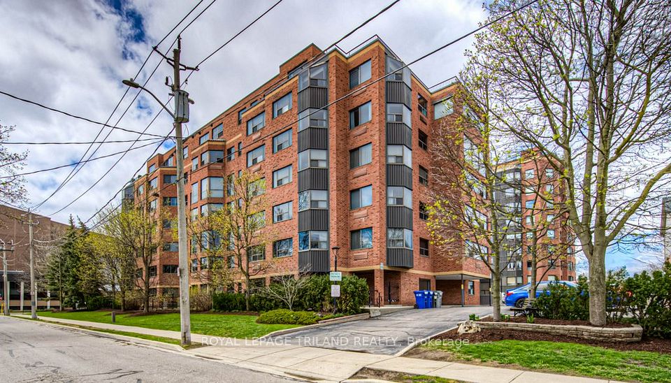 Condo Apartment at 20 Ellen Street 403, Kitchener, ON N3H 6R7, Kitchener
