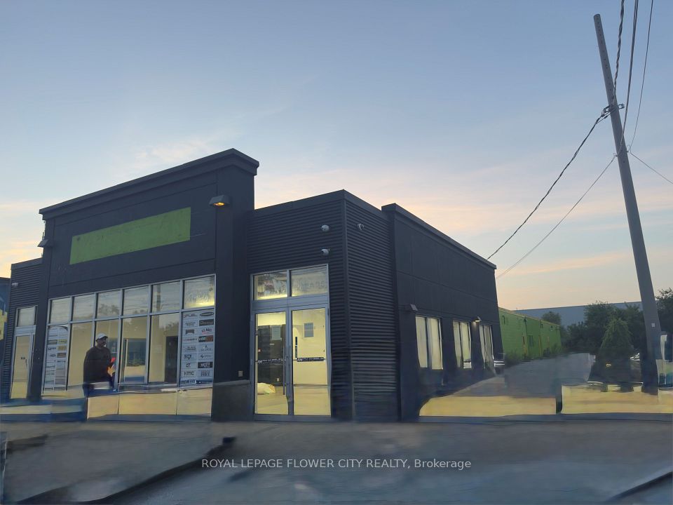 1258 Victoria Street, Kitchener, ON N2B 3C9