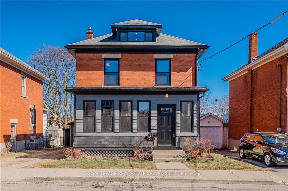 Detached at 97 Glenmorris Street, Cambridge, ON N1S 2Y8, Cambridge