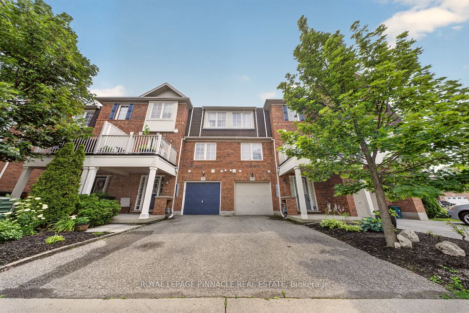 Att/Row/Townhouse at 71 Garth Massey Drive 79, Cambridge, ON N1T 2G8, Cambridge