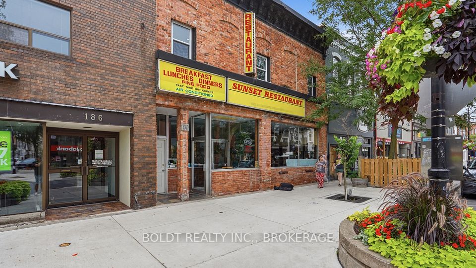 180 St. Paul Street W, St. Catharines, ON L2R 3M2