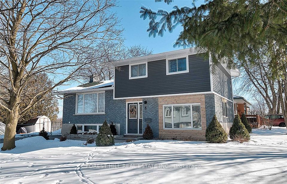 Detached at 3 Shakespeare Drive, Guelph, ON N1E 6G5, Guelph