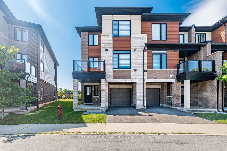 Att/Row/Townhouse at 590 NORTH SERVICE Road 93, Hamilton, ON L8E 0K5, Hamilton