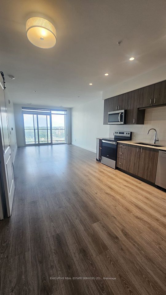 Condo Apartment at 15 Glebe Street 1905, Cambridge, ON N1S 0C3, Cambridge