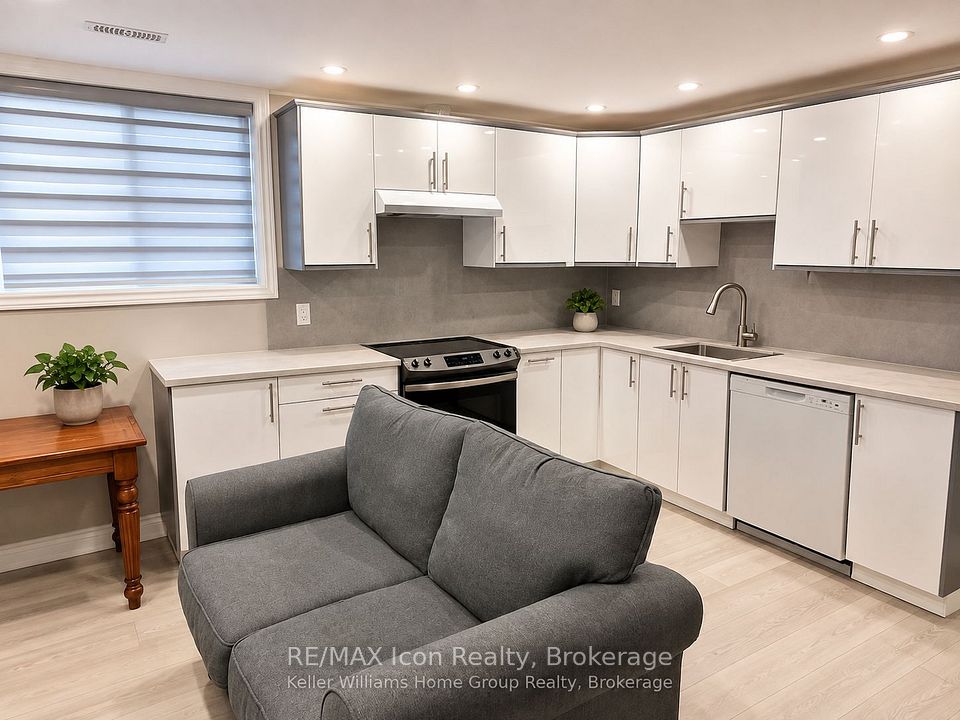 Detached at 165 Rockcliffe Drive B, Kitchener, ON N2R 0M8, Kitchener