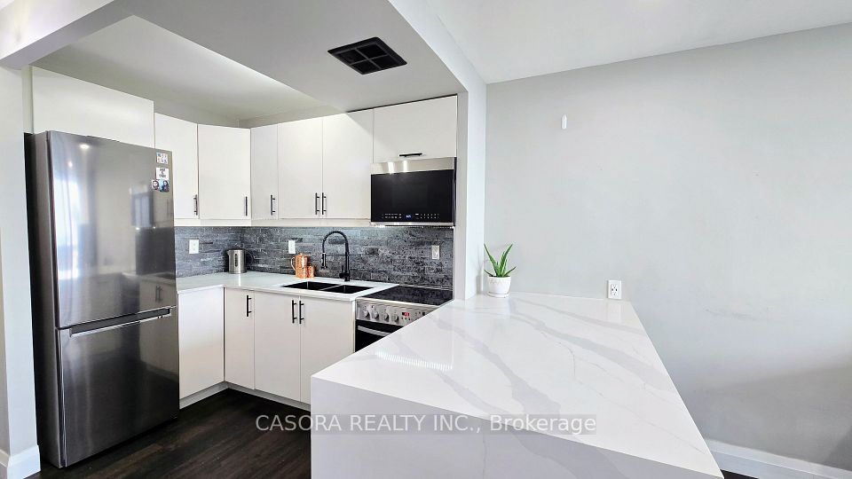Condo Apartment at 150 Charlton Avenue E 3003, Hamilton, ON L8N 3X3, Hamilton