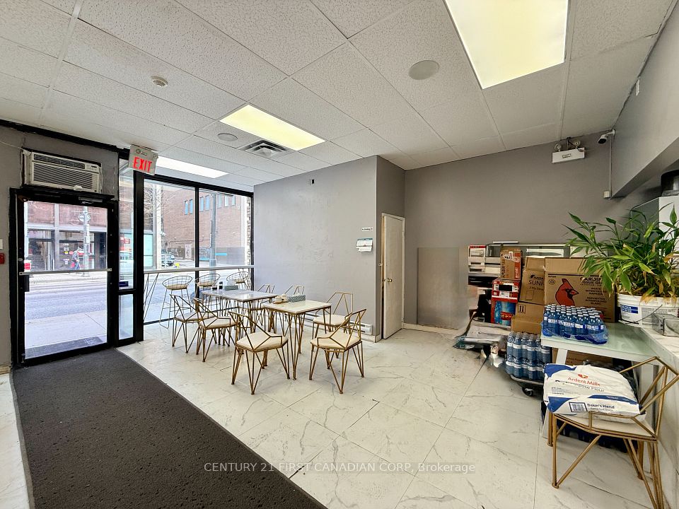 421 Richmond Street E, London East, ON N6A 3C8