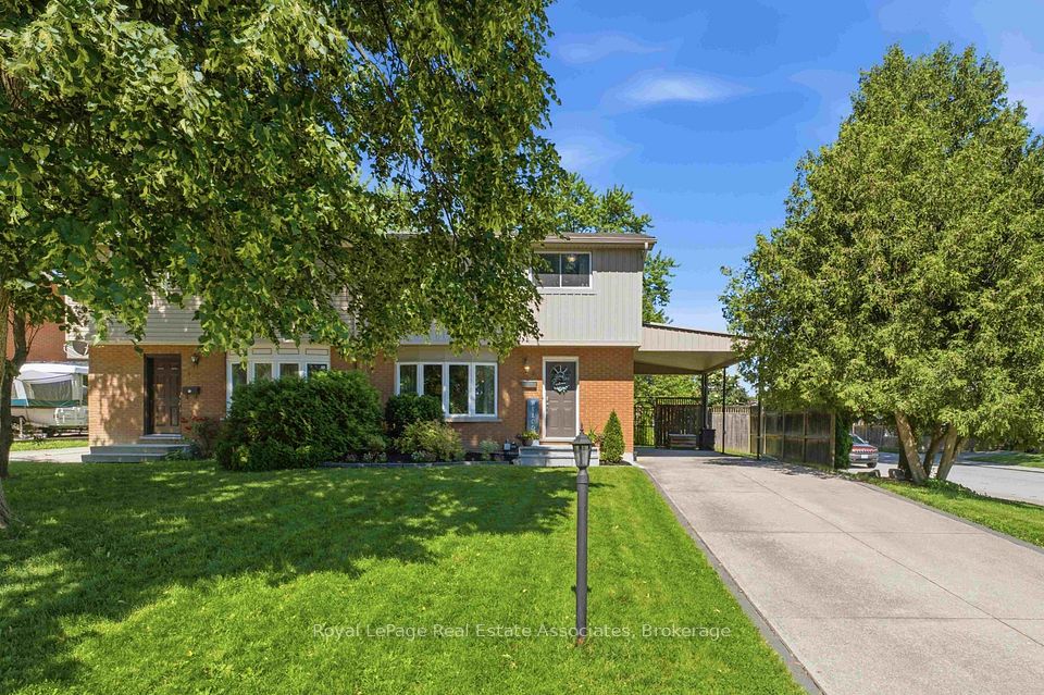 Semi-Detached  at 2 Wedgewood Avenue, Hamilton, ON L8K 5L8, Hamilton
