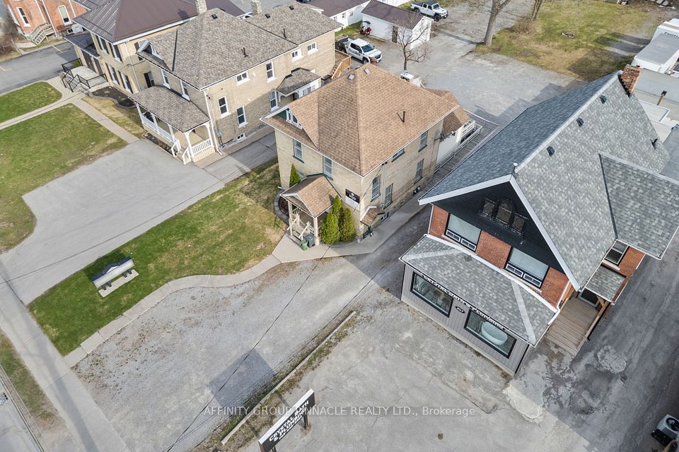 255 Kent Street W, Kawartha Lakes, ON K9V 2Z4