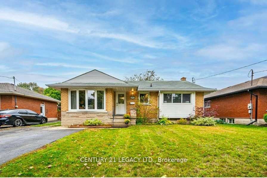 Detached at 224 River Road E, Kitchener, ON N2B 2G8, Kitchener