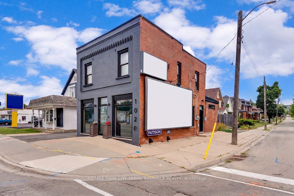 1020 King Street E, Kitchener, ON N2G 2M9