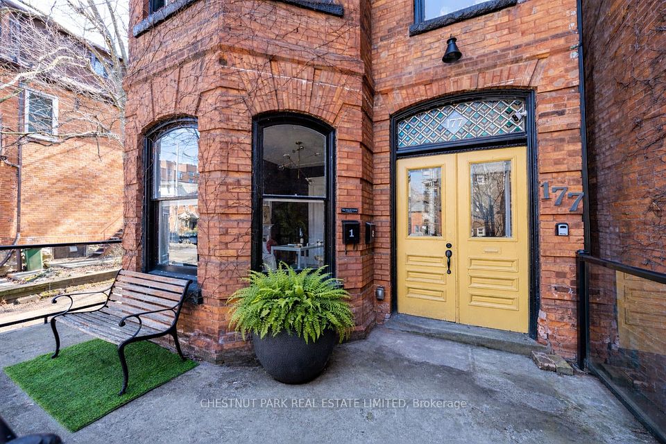 177 Charlton Avenue W, Hamilton, ON L8P 2C8 at 177 Charlton Avenue W, Hamilton, ON L8P 2C8, Hamilton, ON, L8P 2C8