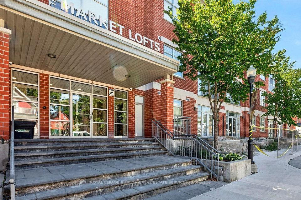 Condo Apartment at 165 Duke Street E 107, Kitchener, ON N2H 6T8, Kitchener