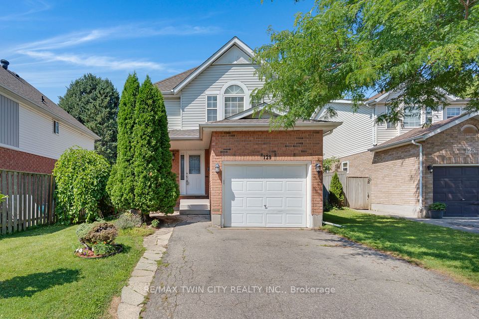Detached at 129 KOVAC Road, Cambridge, ON N1R 8K4, Cambridge